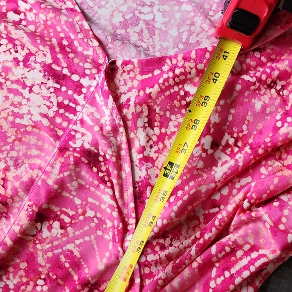 Catherine's sleeveless hankerchief dress - Picture 4 of 5